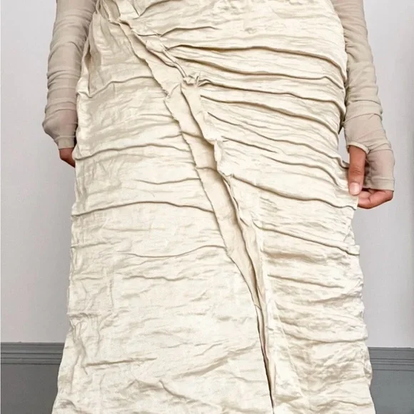 Donna Karan Sz US 4, GB 6 Ecru Silk Skirt - Picture 7 of 16